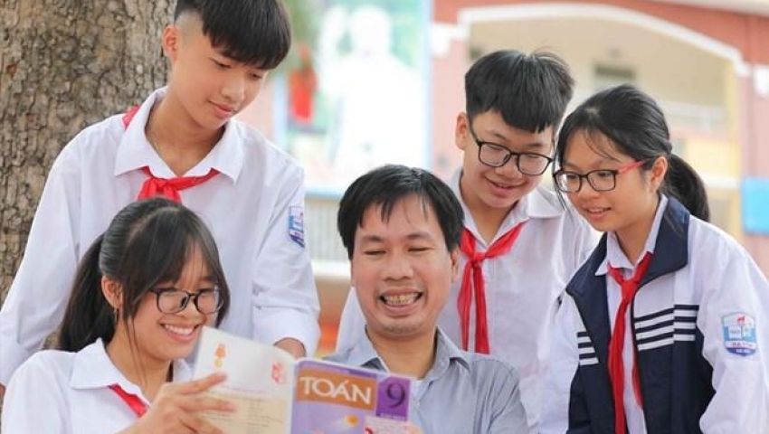 Thầy giáo khuyết tật truyền “ngọn lửa” đam mê môn Toán